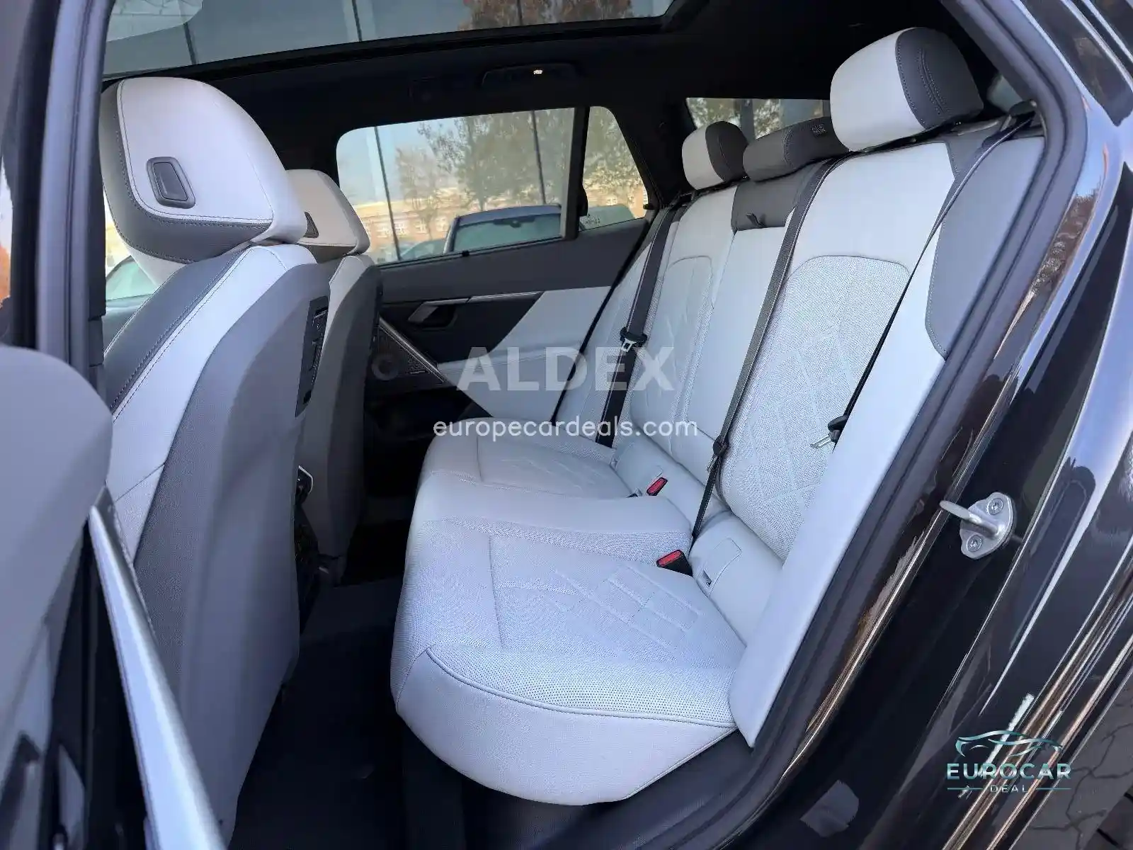 BMW 550