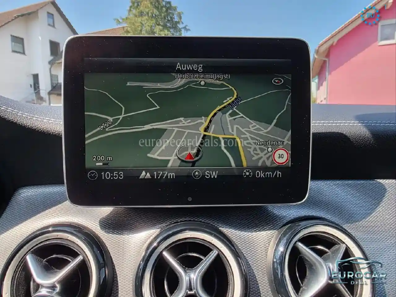 Mercedes-Benz A 200