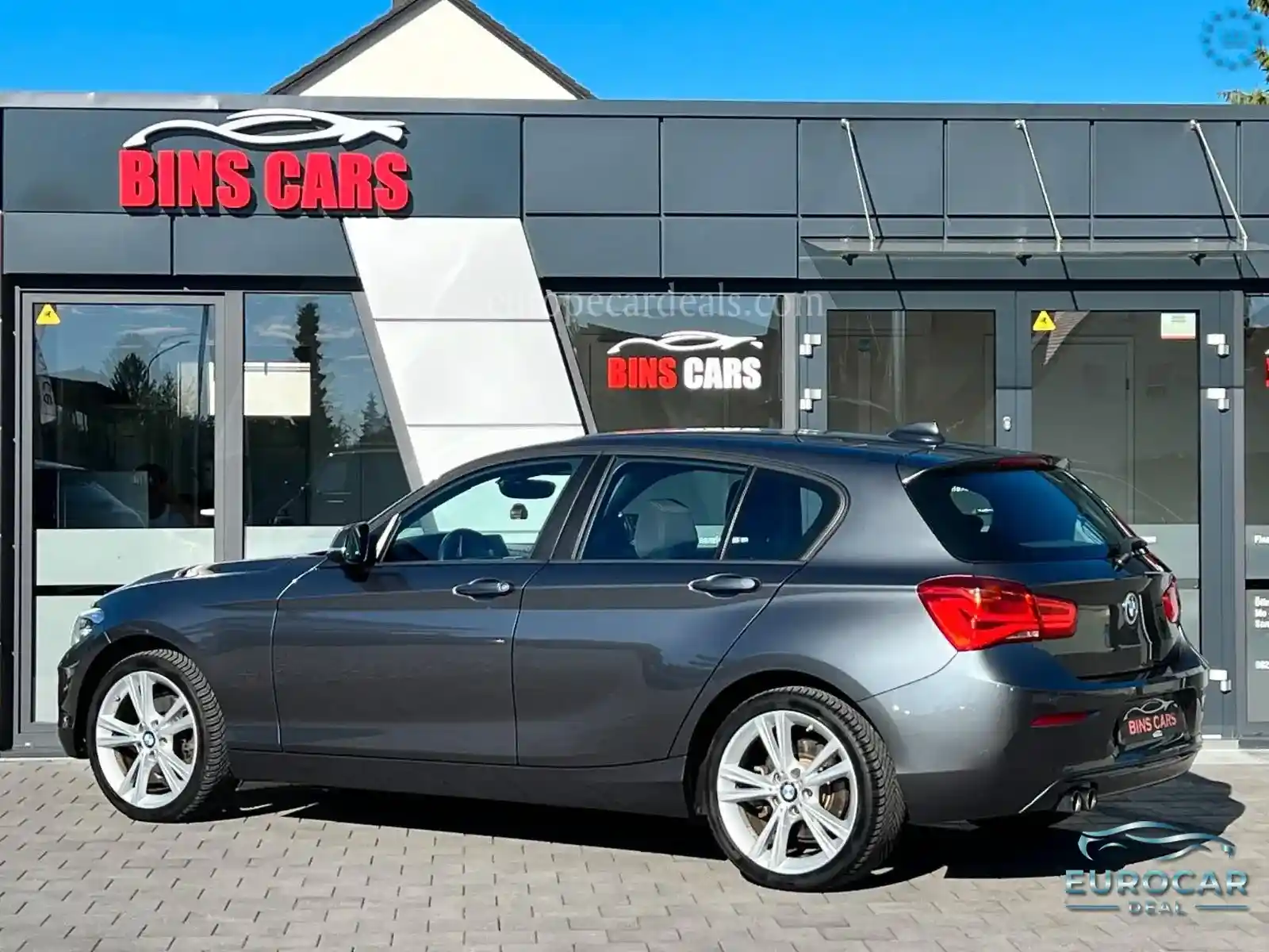 BMW 120