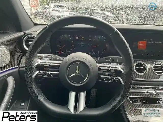 Mercedes-Benz E 400