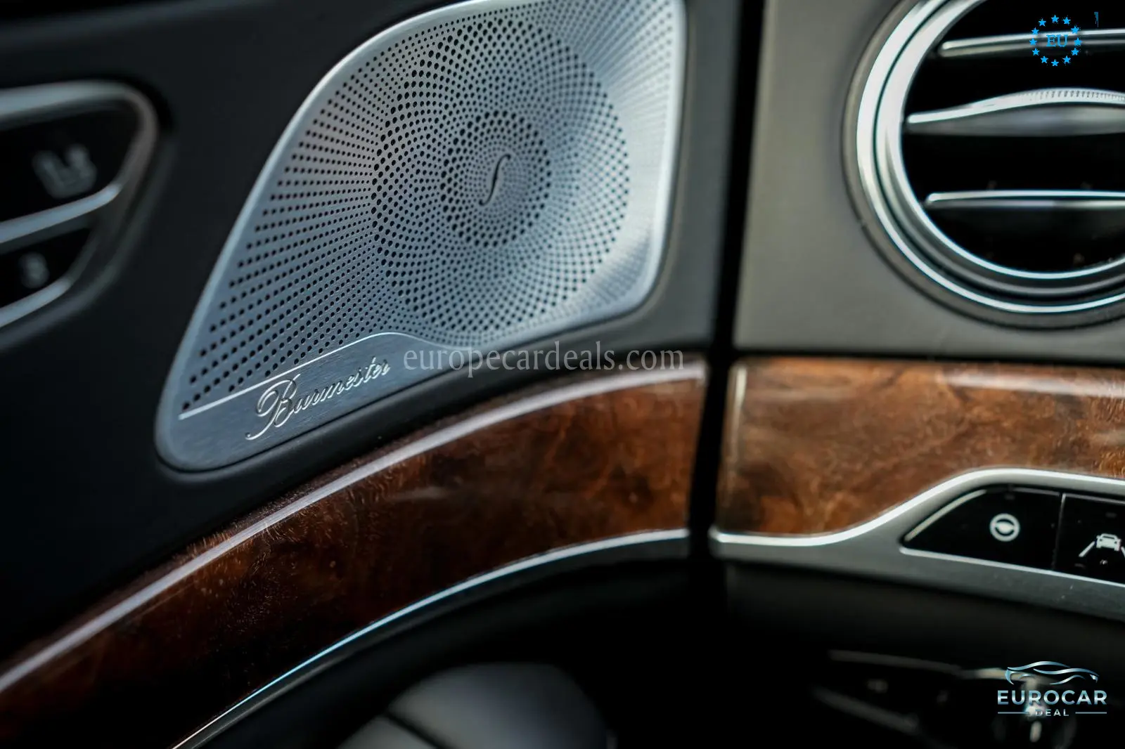 Mercedes-Benz S 560
