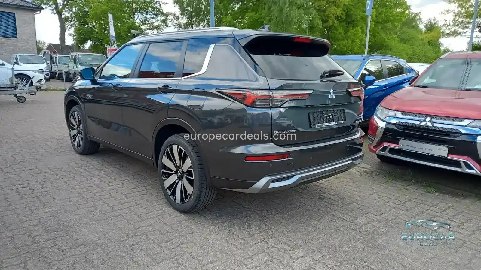 Mitsubishi Plug-in Hybrid Outlander