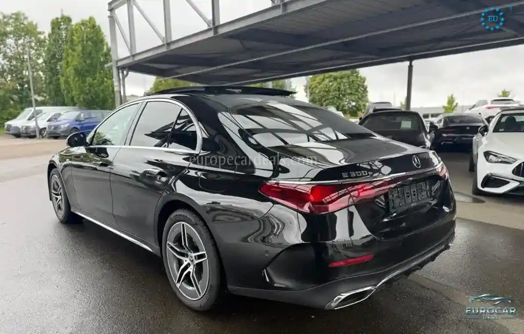 Mercedes-Benz E 300