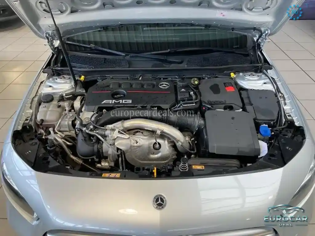 Mercedes-Benz A 35 AMG