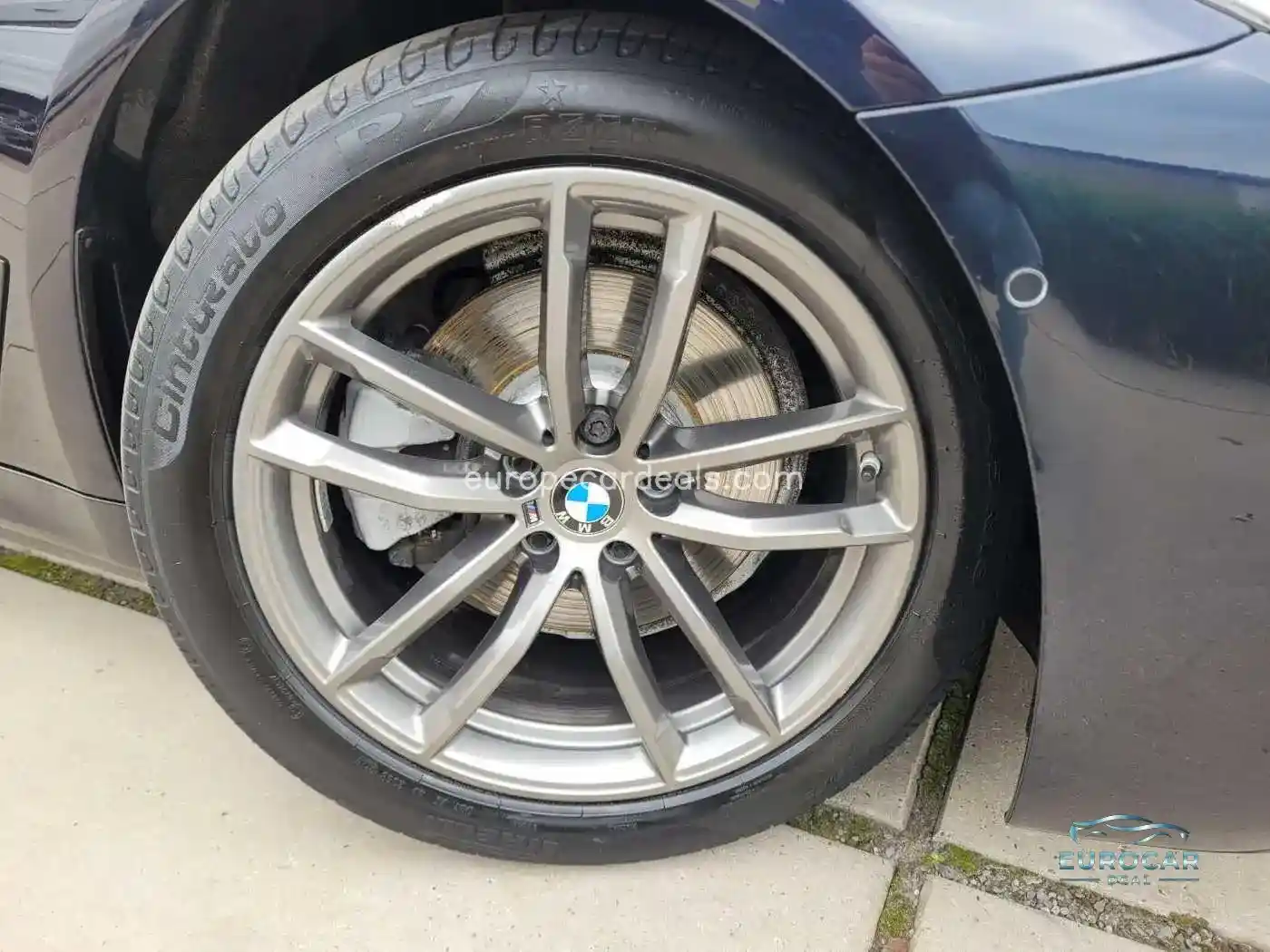 BMW 518