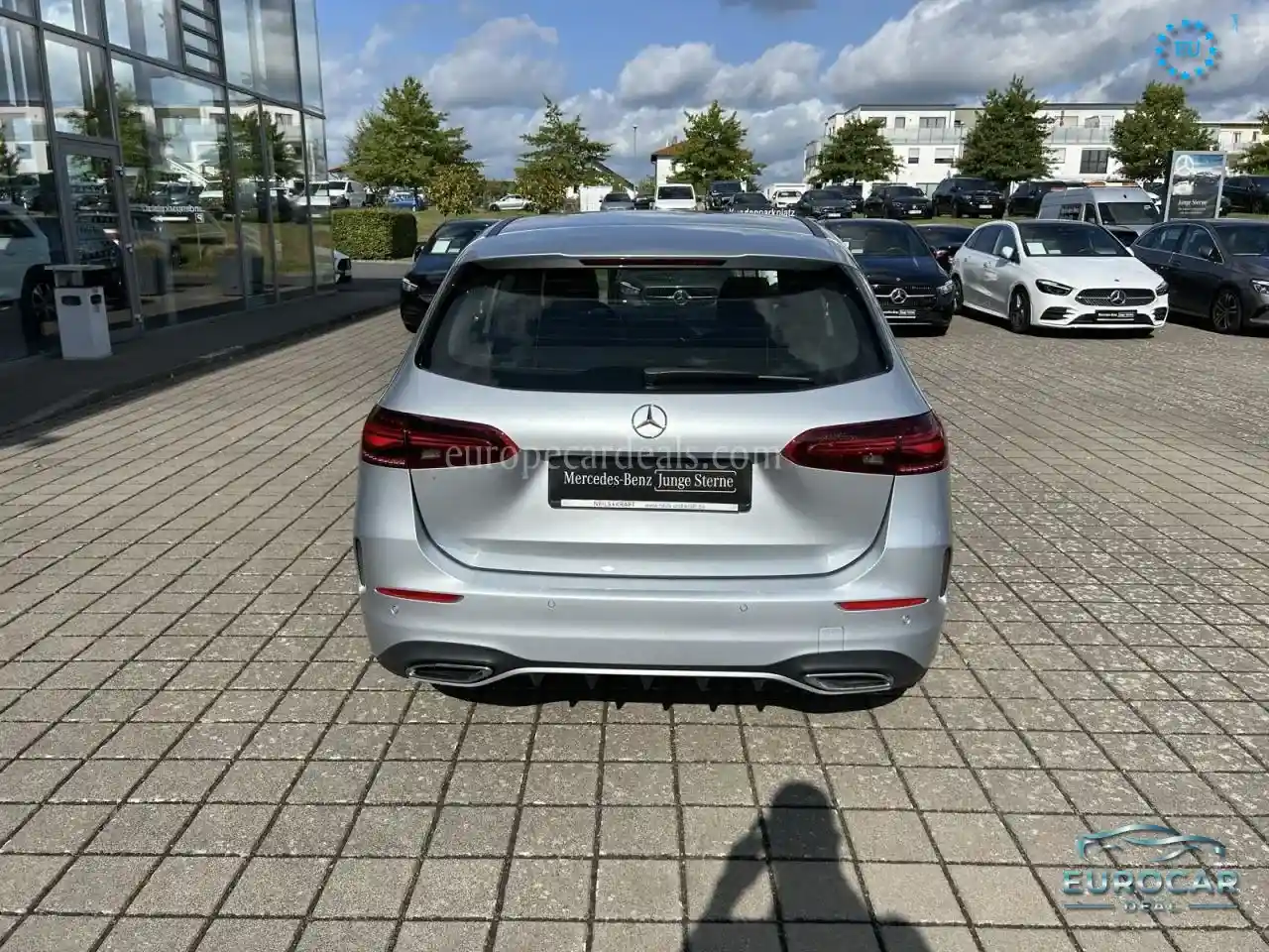 Mercedes-Benz B 200