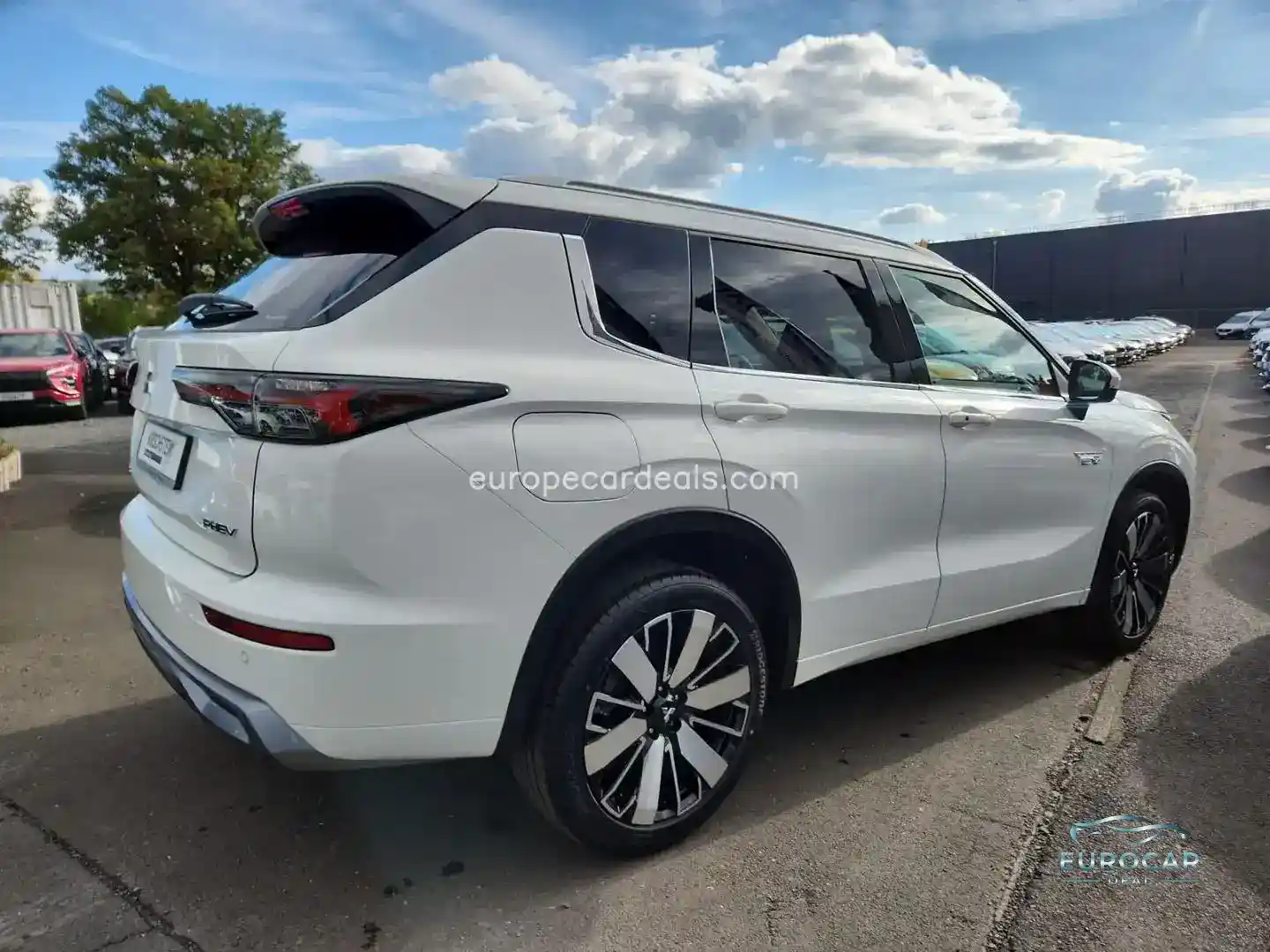 Mitsubishi Plug-in Hybrid Outlander