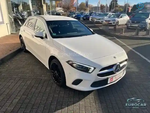 Mercedes-Benz A 200