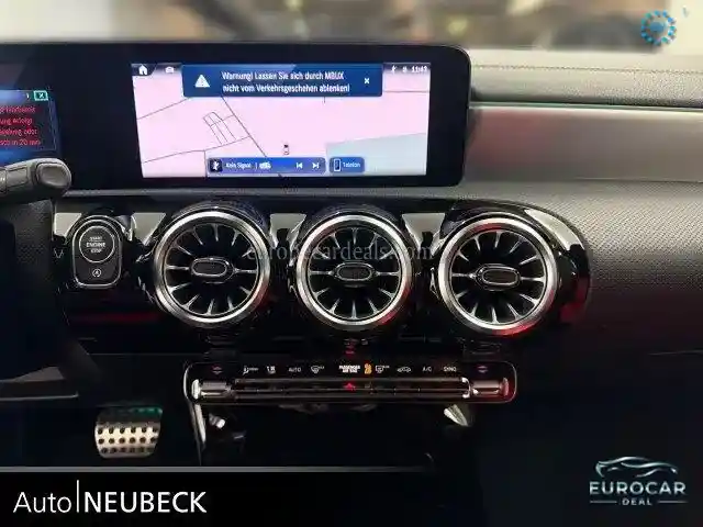 Mercedes-Benz CLA 200 Shooting Brake