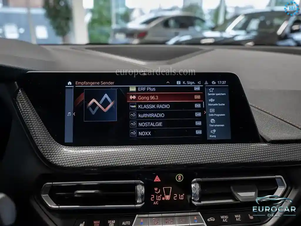 BMW 128