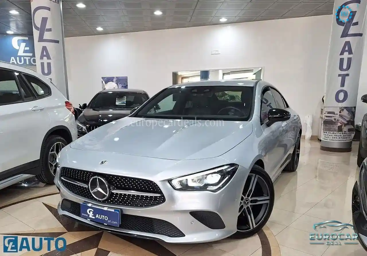 Mercedes-Benz CLA 200