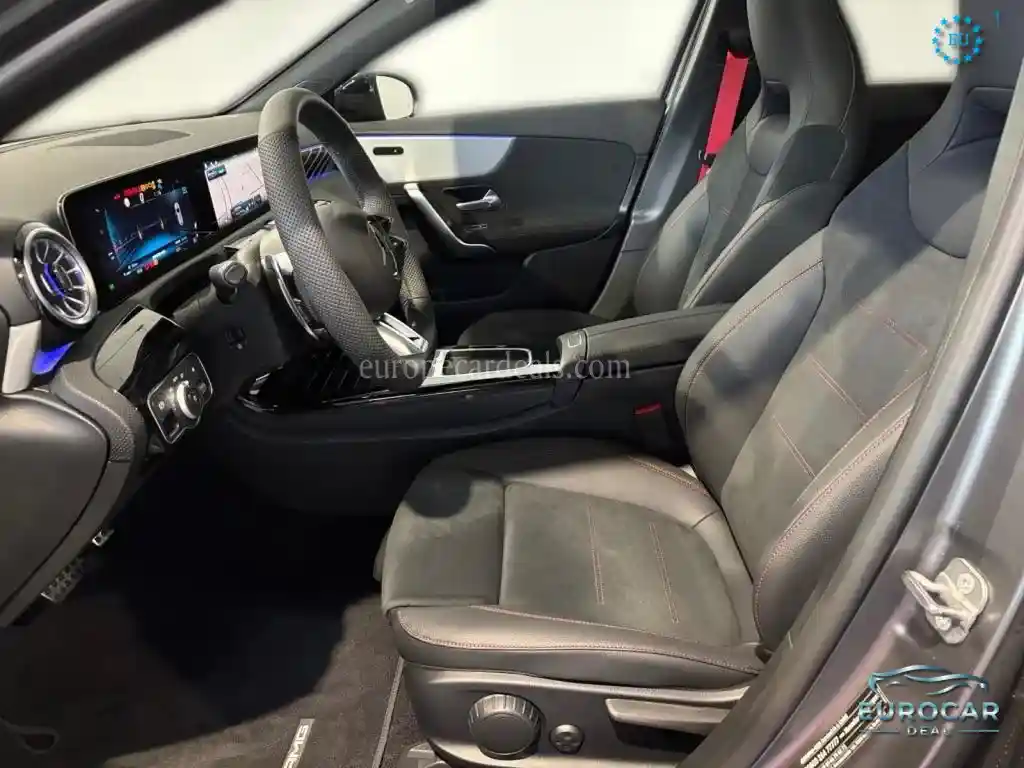 Mercedes-Benz A 35 AMG