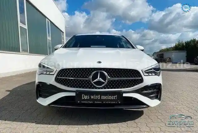 Mercedes-Benz CLA 180