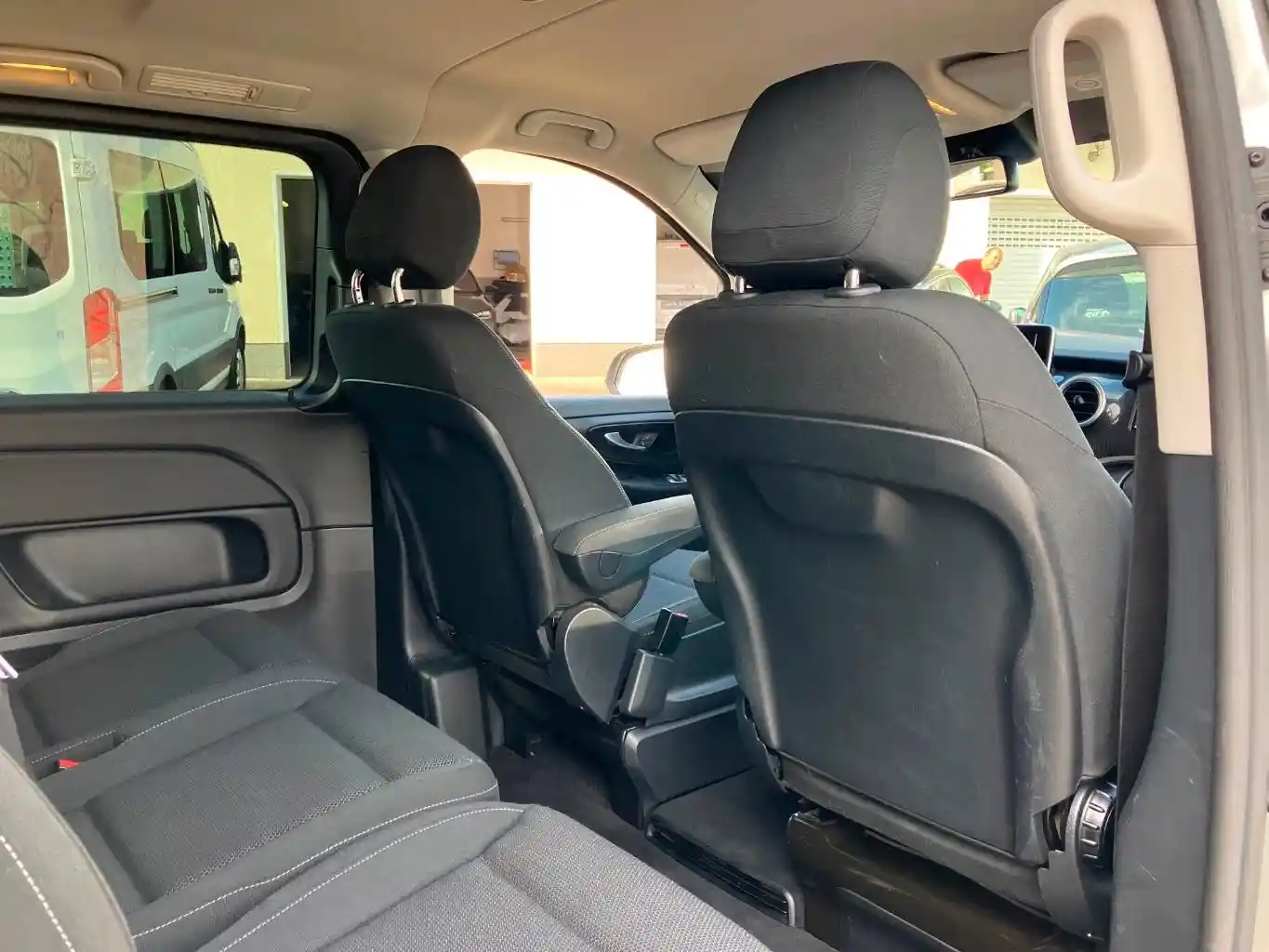 Mercedes-Benz V 200