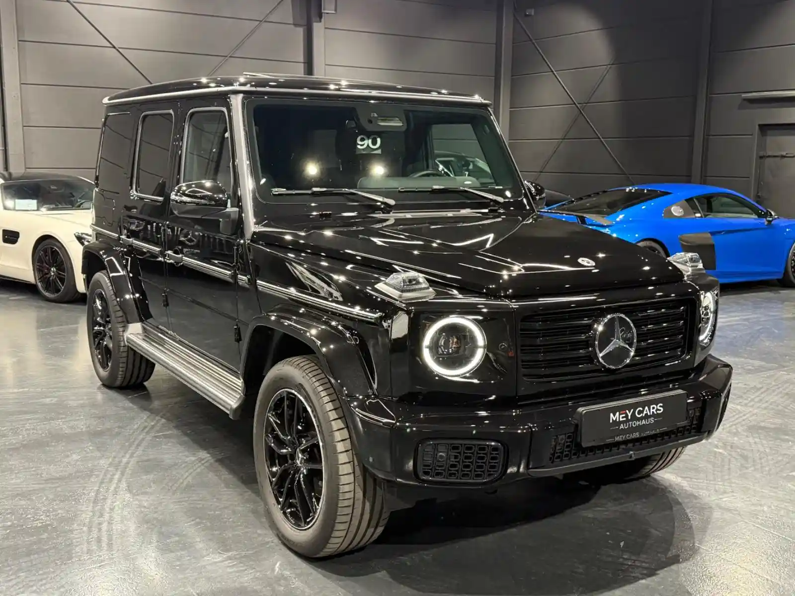 Mercedes-Benz G 500