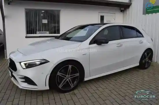 Mercedes-Benz A 220