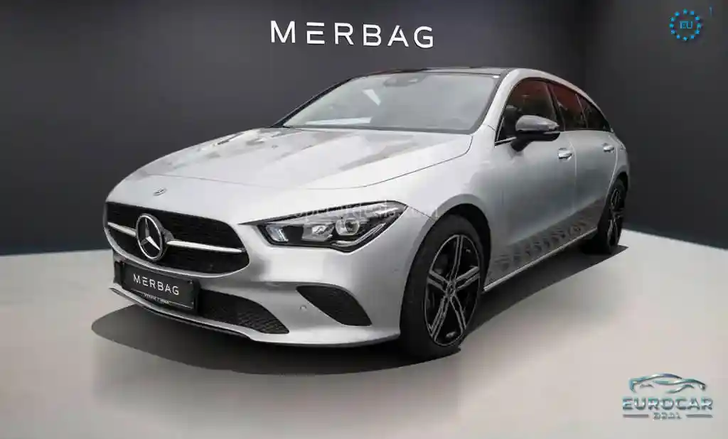 Mercedes-Benz CLA 200 Shooting Brake