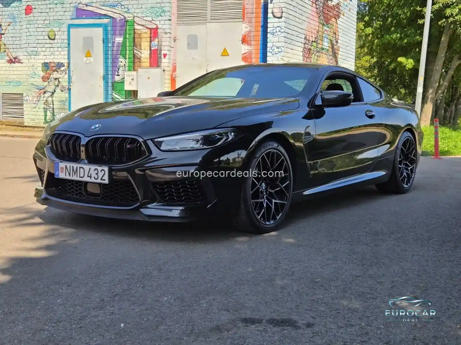 BMW M8
