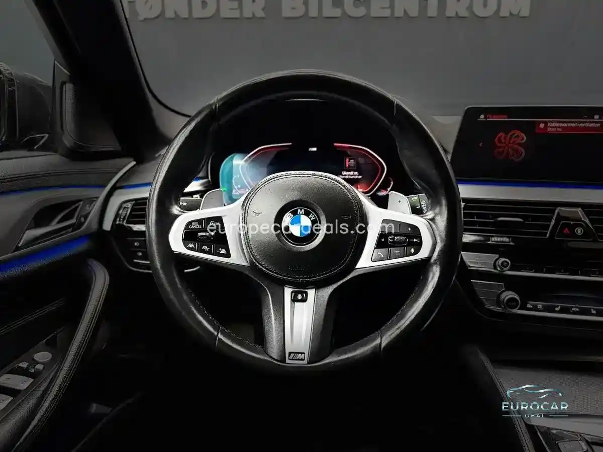 BMW 530