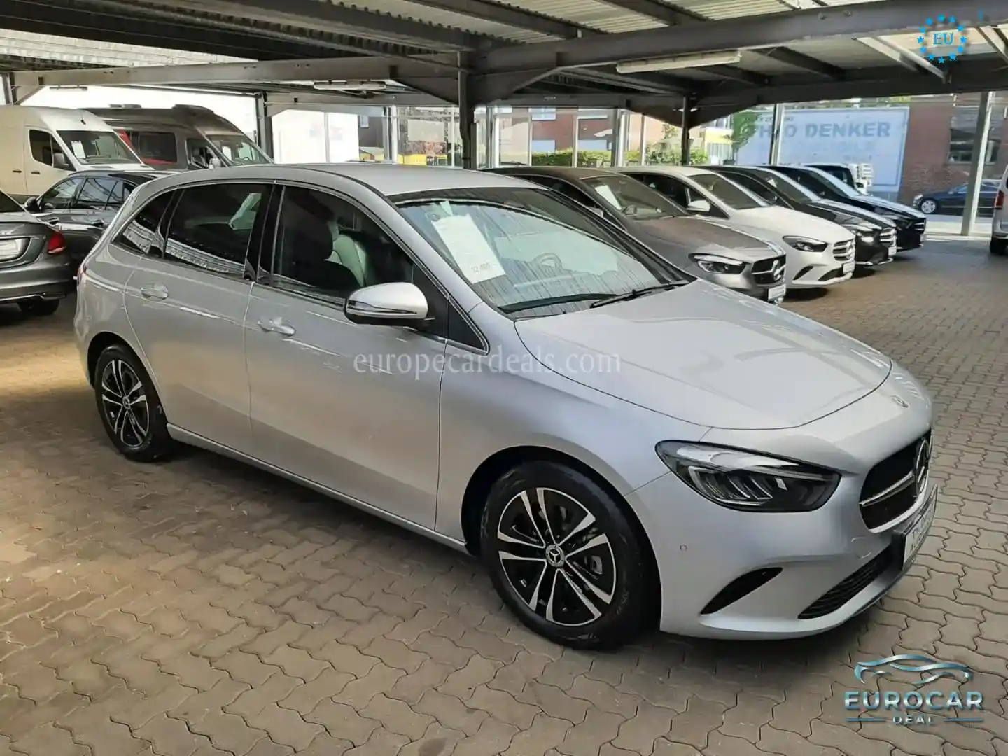 Mercedes-Benz B 200