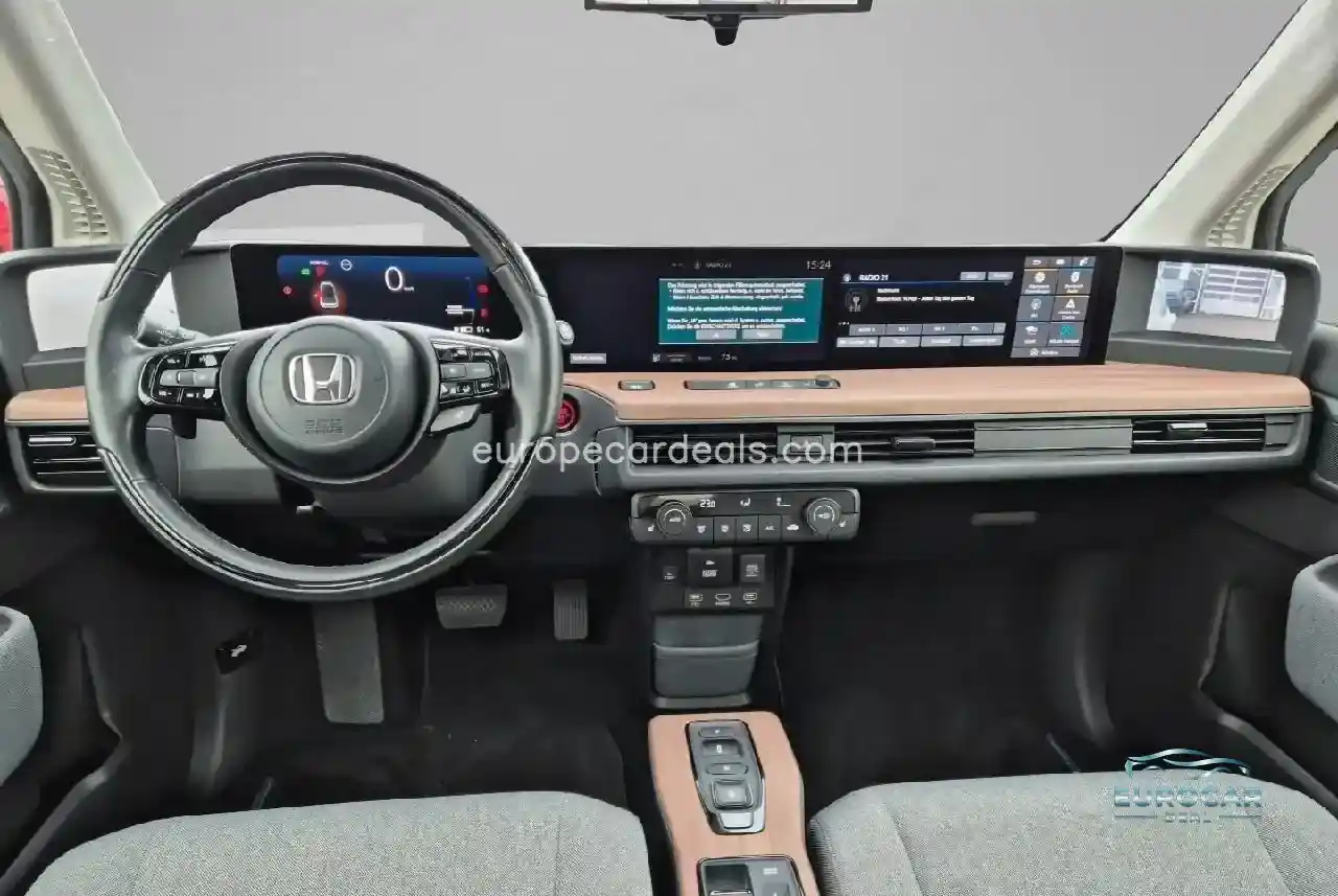 Honda e