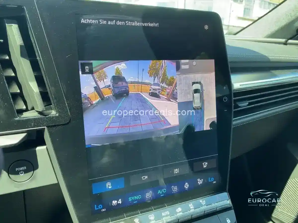 Renault Scenic E-TECH