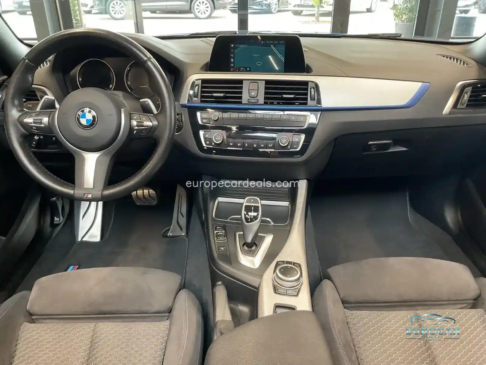 BMW 220