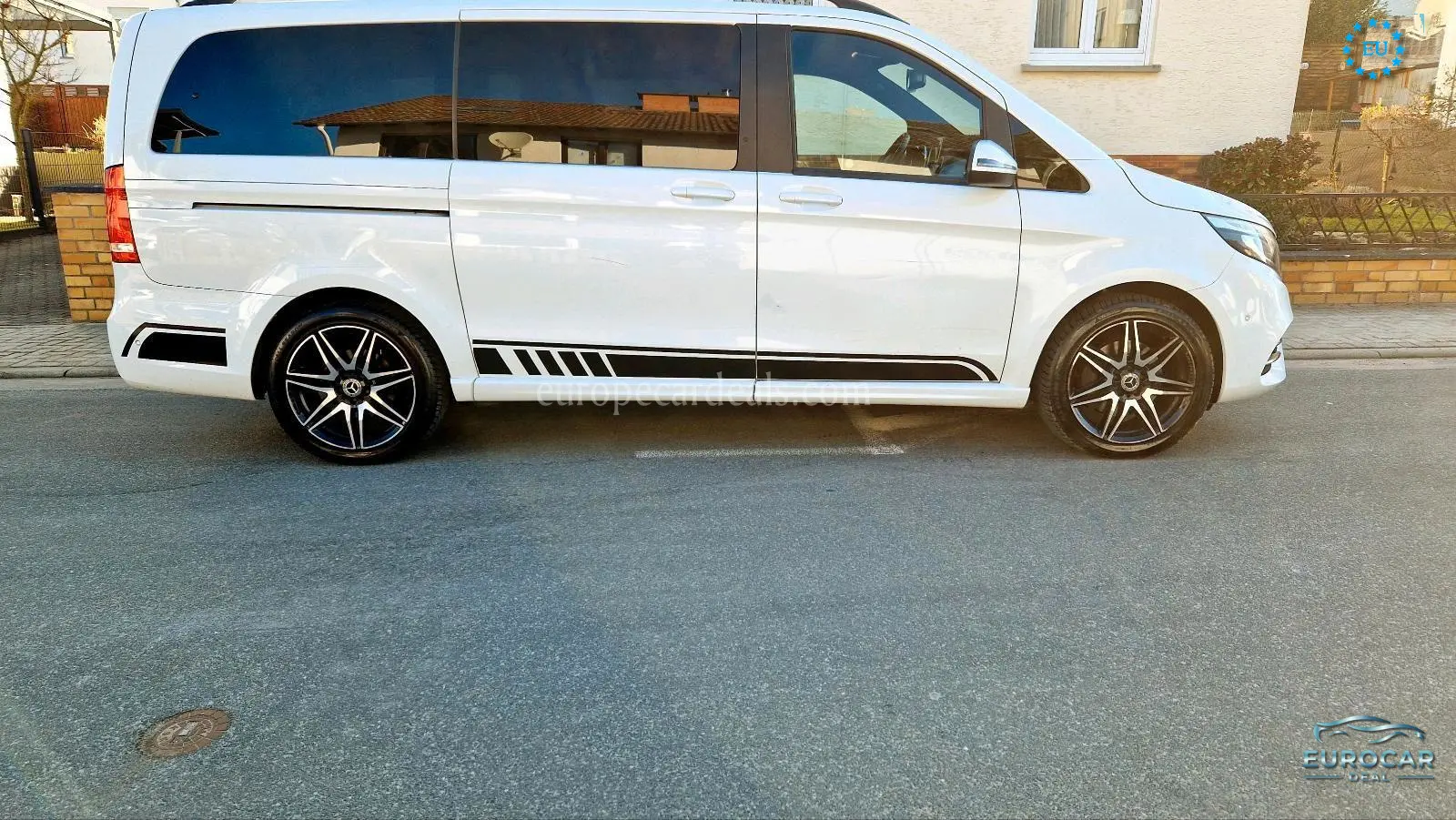 Mercedes-Benz V 220
