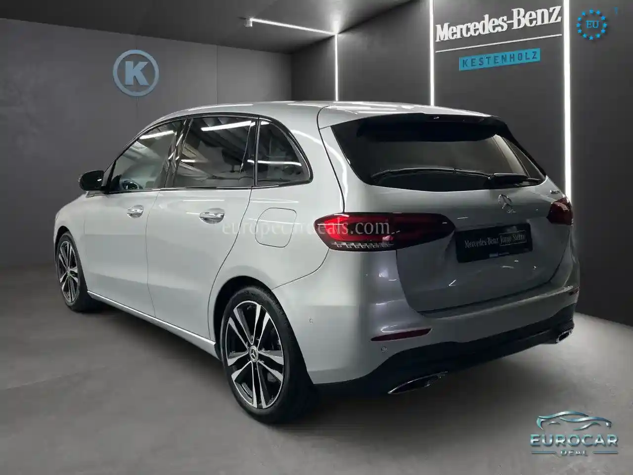 Mercedes-Benz B 220