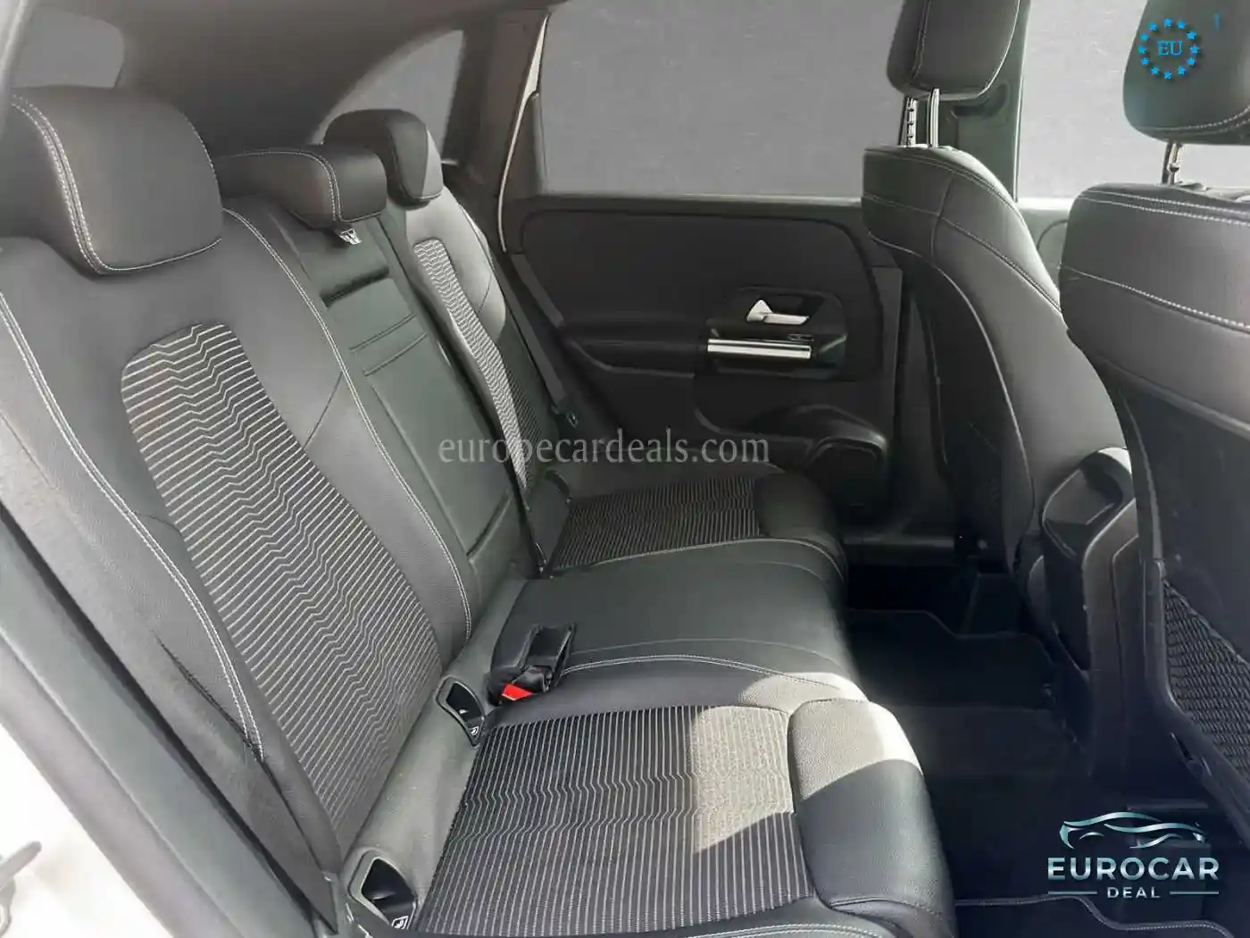 Mercedes-Benz B 220