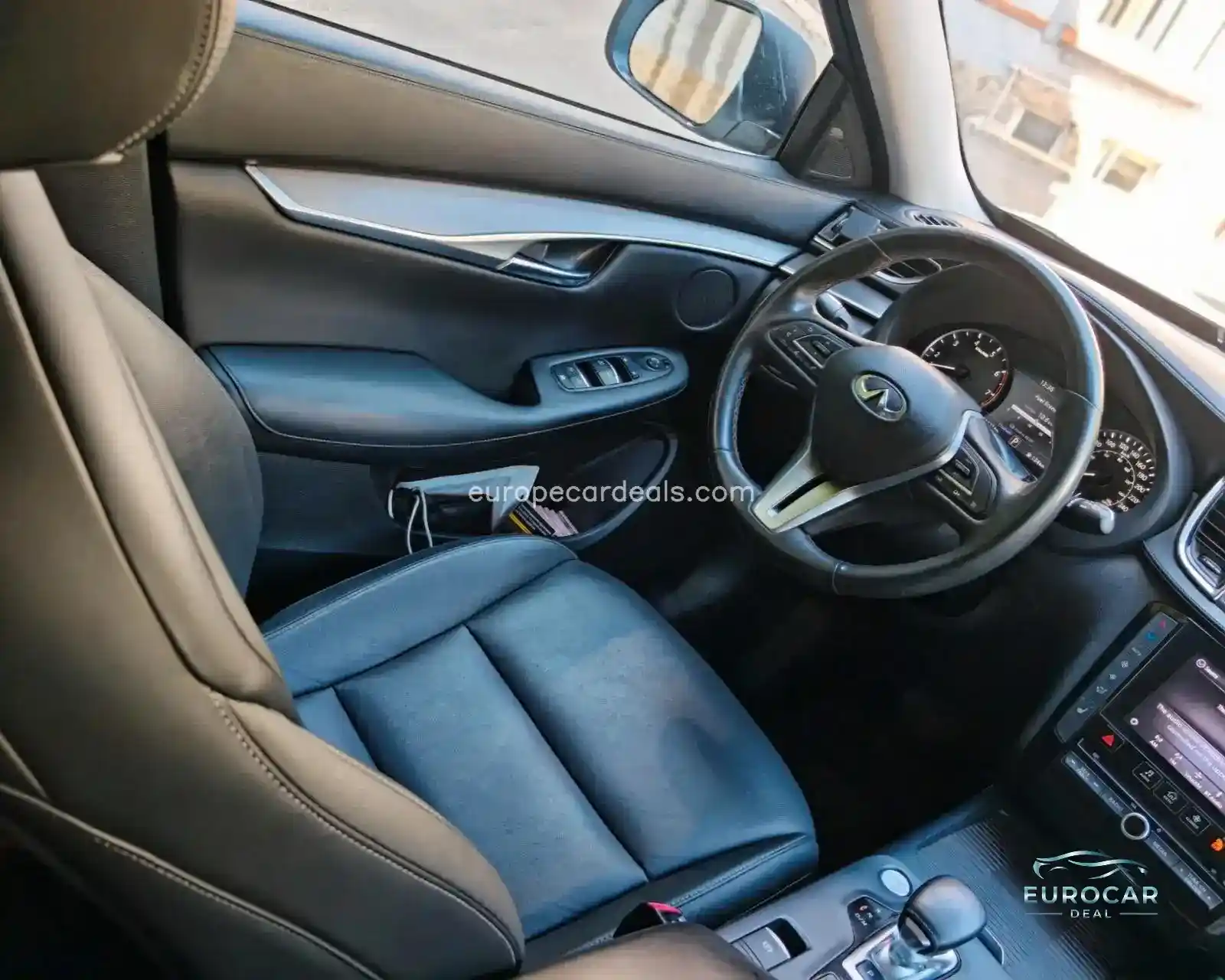 Infiniti QX50