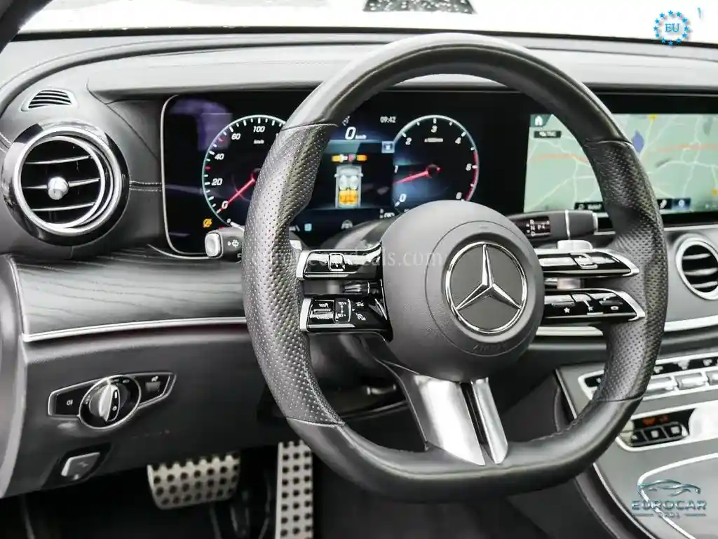 Mercedes-Benz E 400