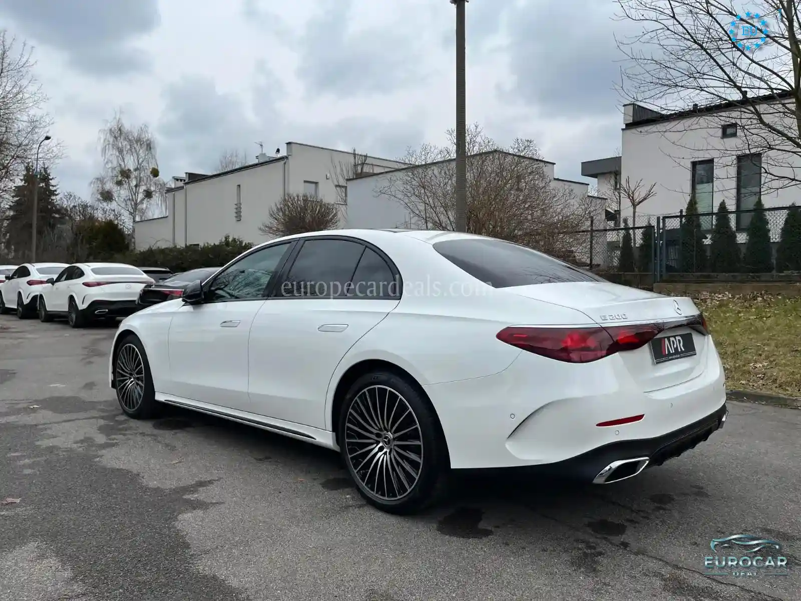 Mercedes-Benz E 200