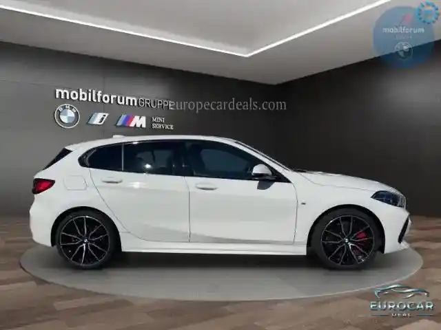 BMW 128