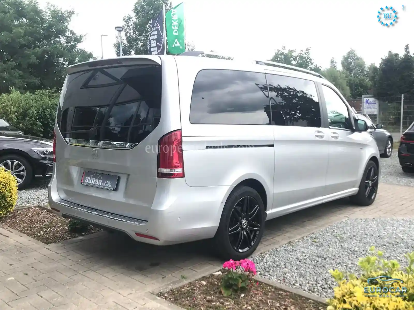 Mercedes-Benz V 250