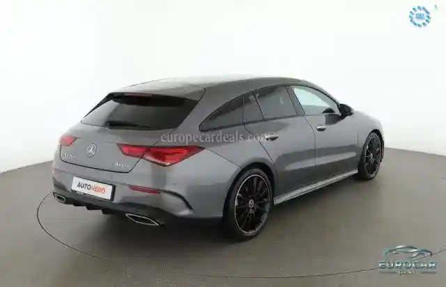 Mercedes-Benz CLA 220 Shooting Brake
