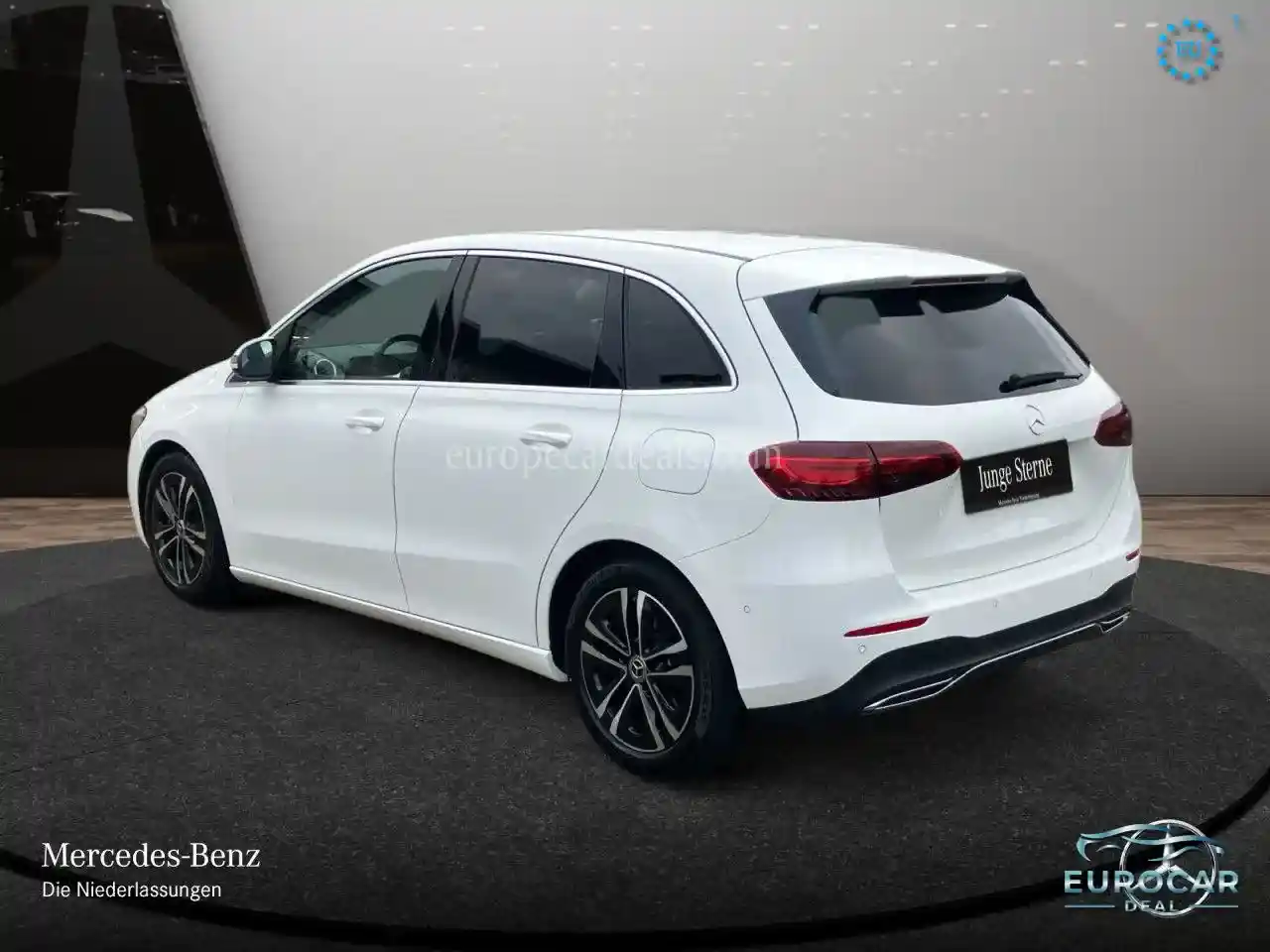 Mercedes-Benz B 200