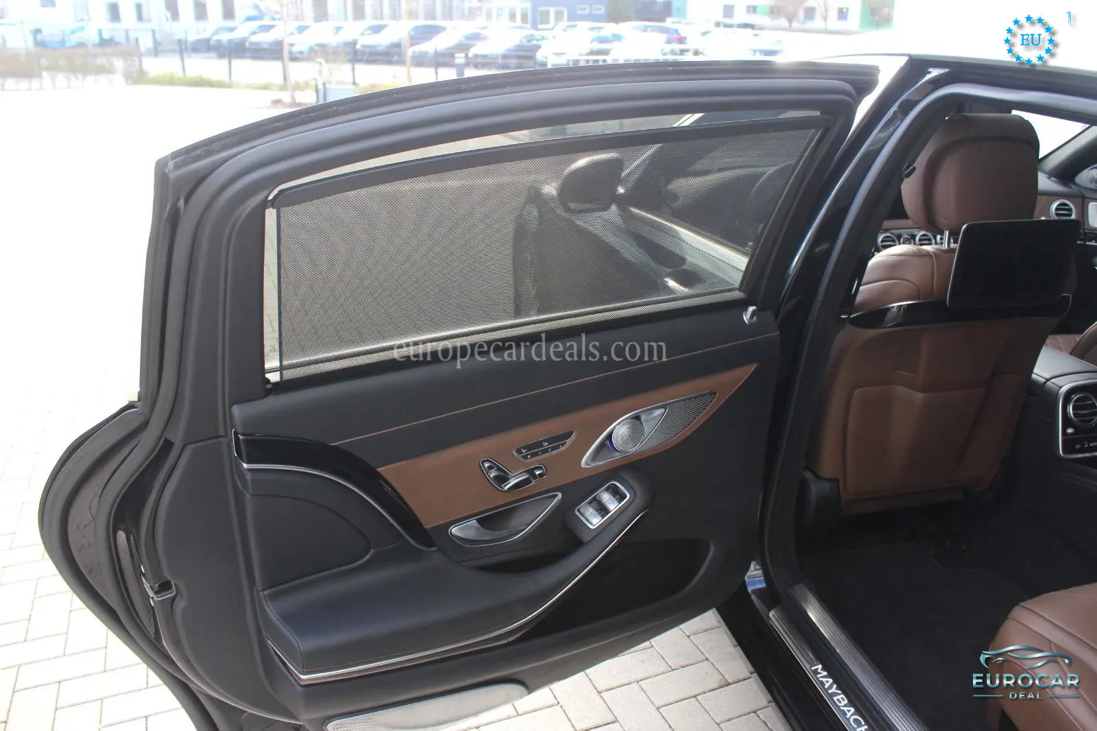 Mercedes-Benz S 560