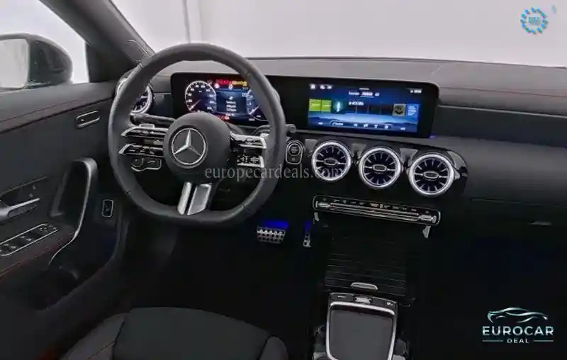 Mercedes-Benz CLA 180