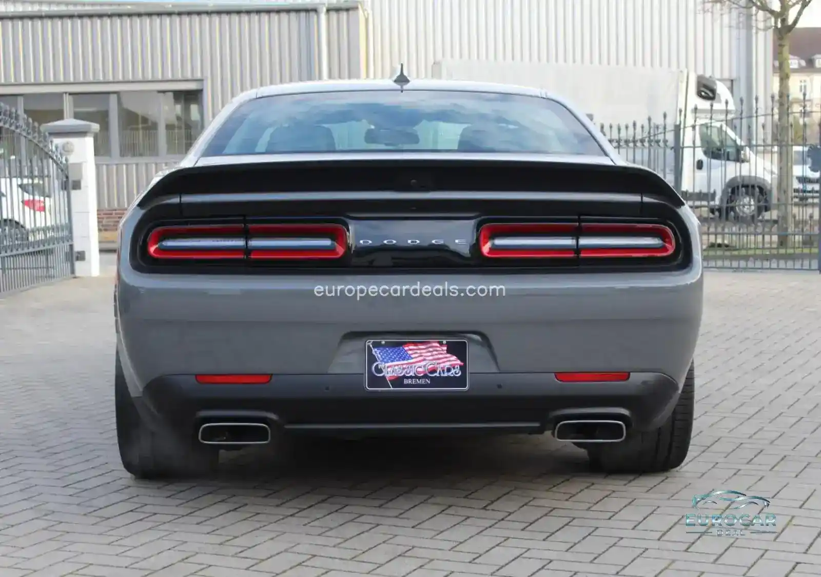 Dodge Challenger
