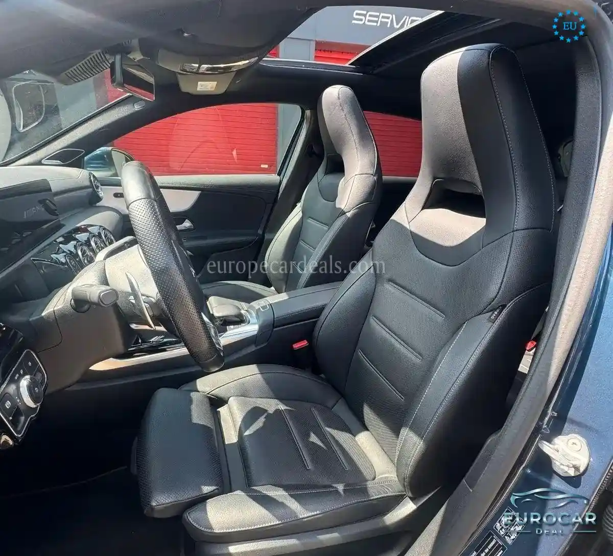 Mercedes-Benz A 45 AMG