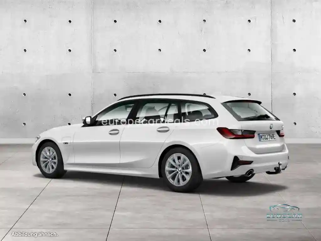 BMW 330