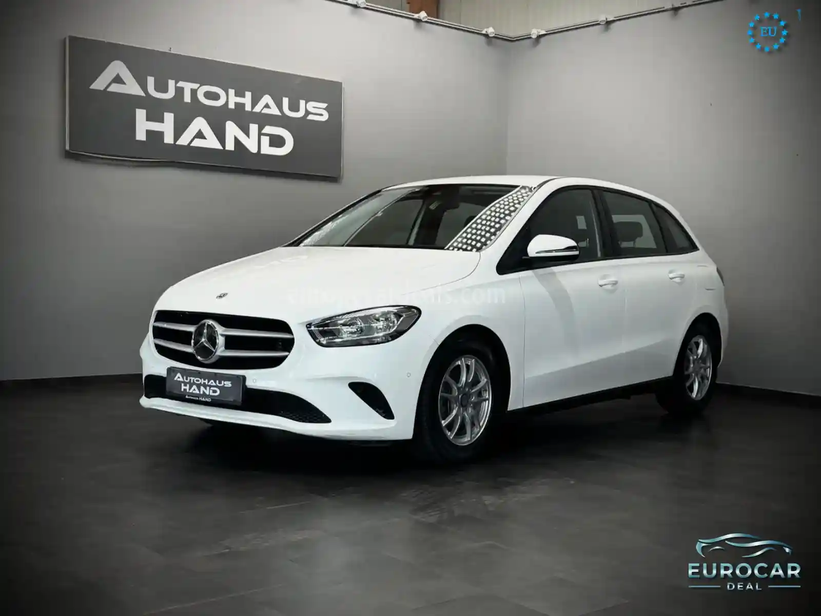 Mercedes-Benz B 180