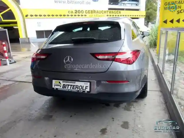 Mercedes-Benz CLA 200 Shooting Brake