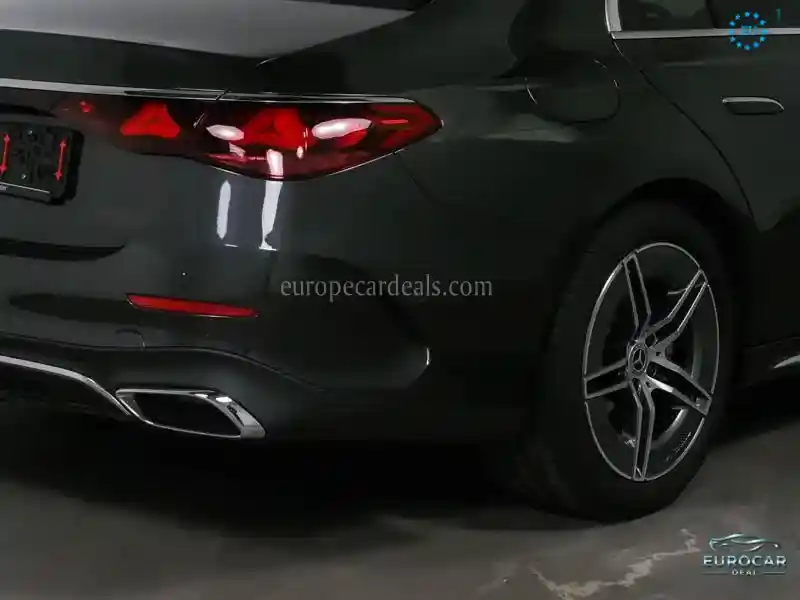 Mercedes-Benz E 200