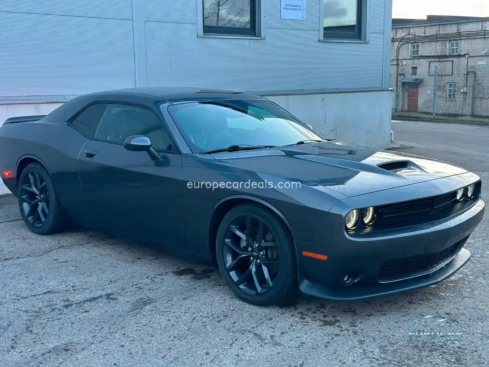 Dodge Challenger