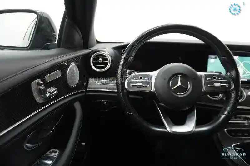 Mercedes-Benz E 400