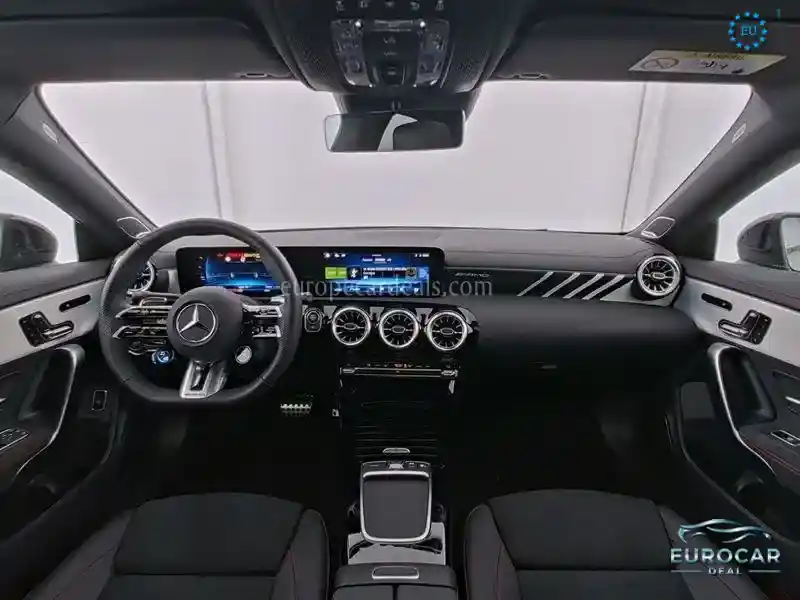Mercedes-Benz CLA 35 AMG