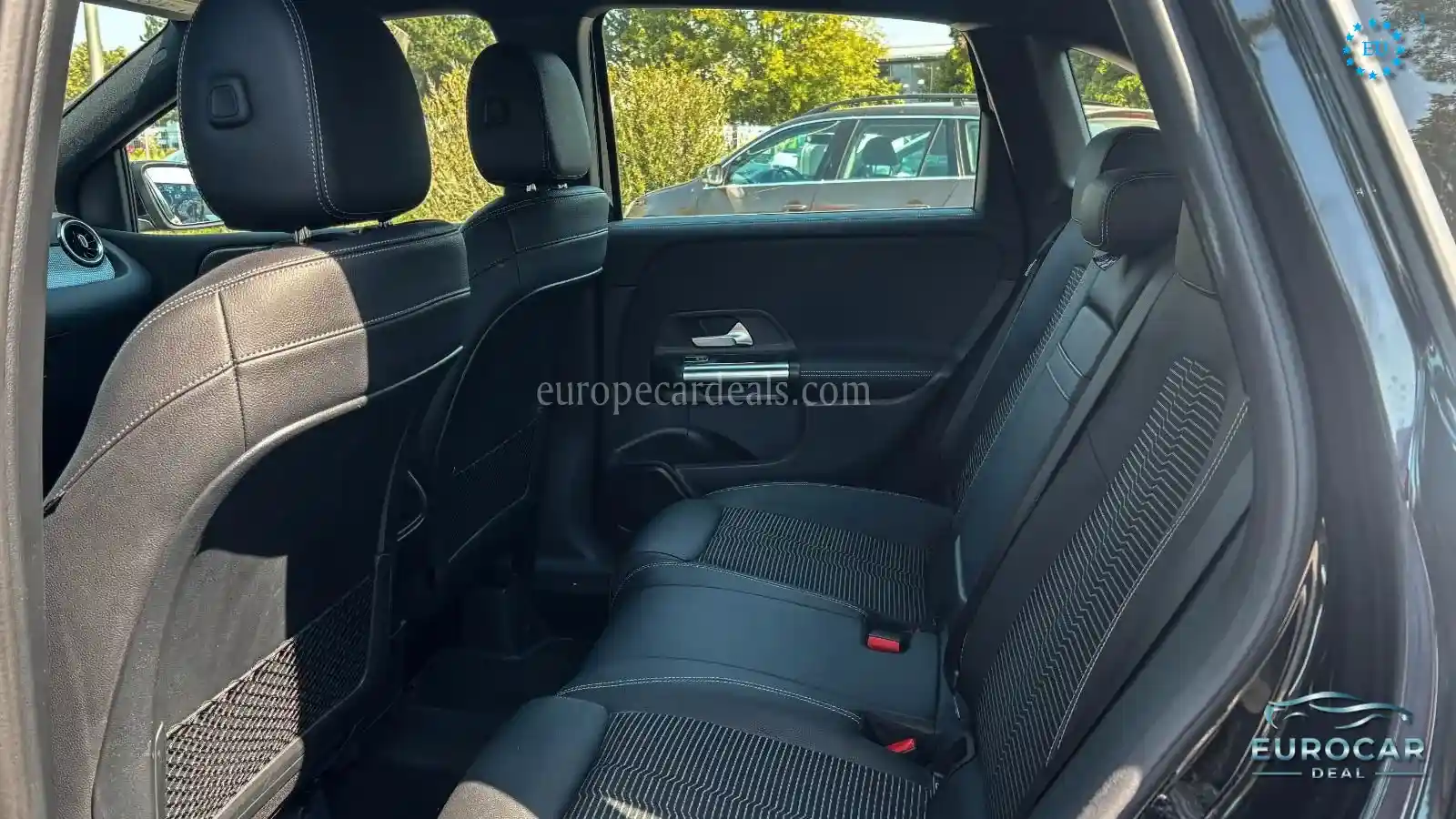 Mercedes-Benz B 220