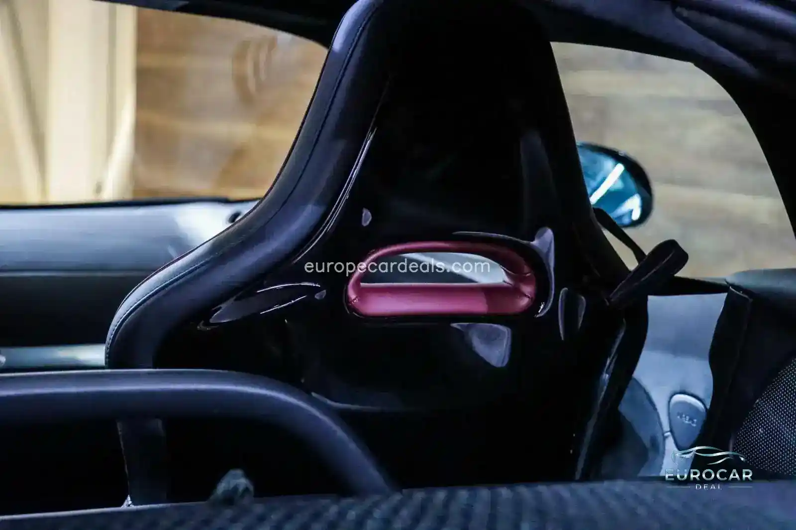 McLaren GT